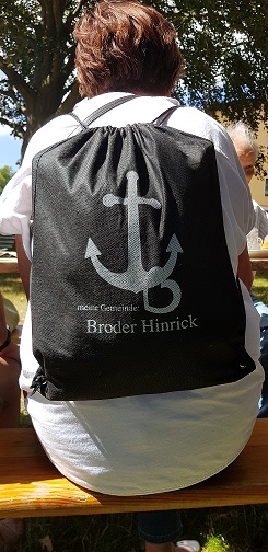 Mit Broder Hinrick-Rucksack auf Reisen.